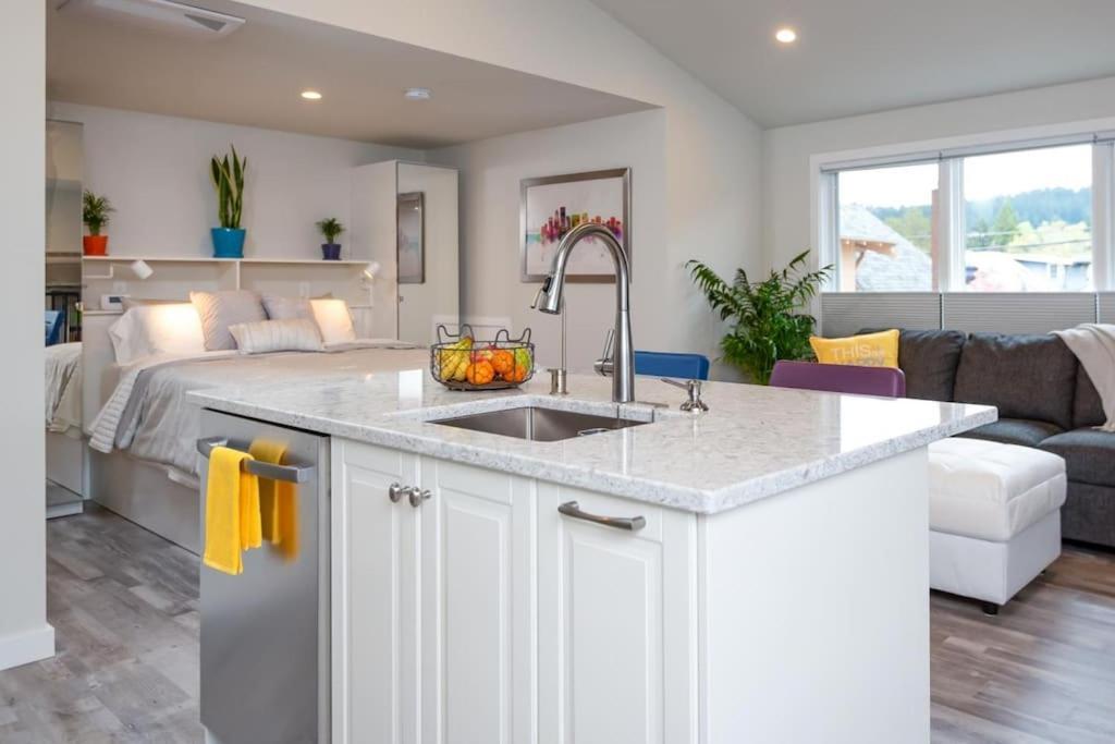 Holiday home Luxury Loft - Bidet, Skylight And Bed For Royalty Portland