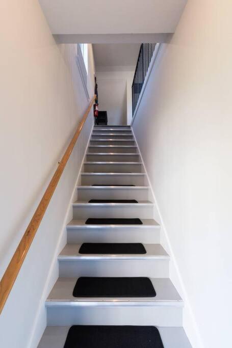Luxury Loft - Bidet, Skylight And Bed For Royalty Portland